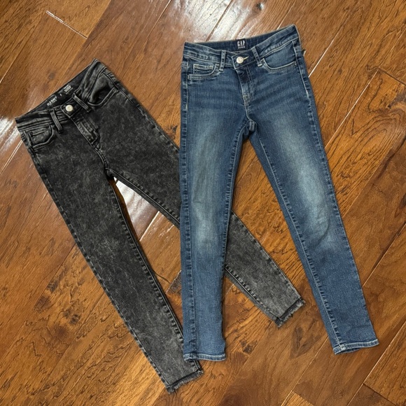 Bundle of 2 girls skinny jeans, GAP and Old Navy denim, size 8 - Picture 1 of 15